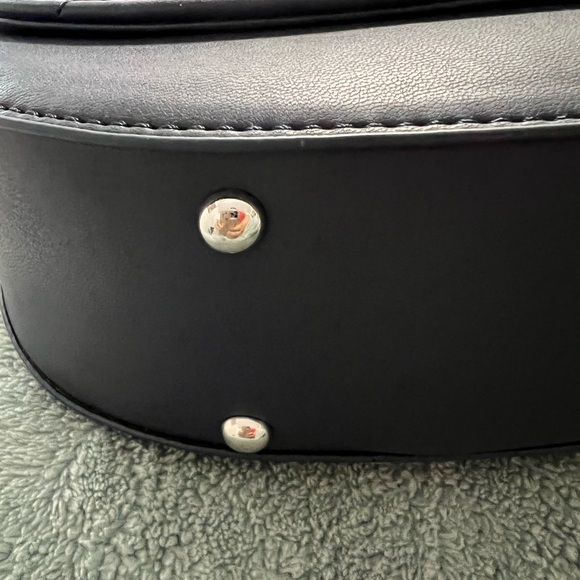 Karla Hanson 🌺 - Picture 13 of 16